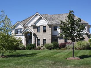 3735 Richland Pkwy, Brookfield, WI 53045