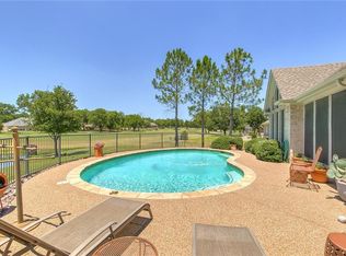 5711 Nutcracker Dr, Granbury, TX 76049