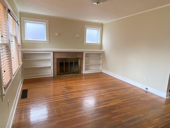 Living room.