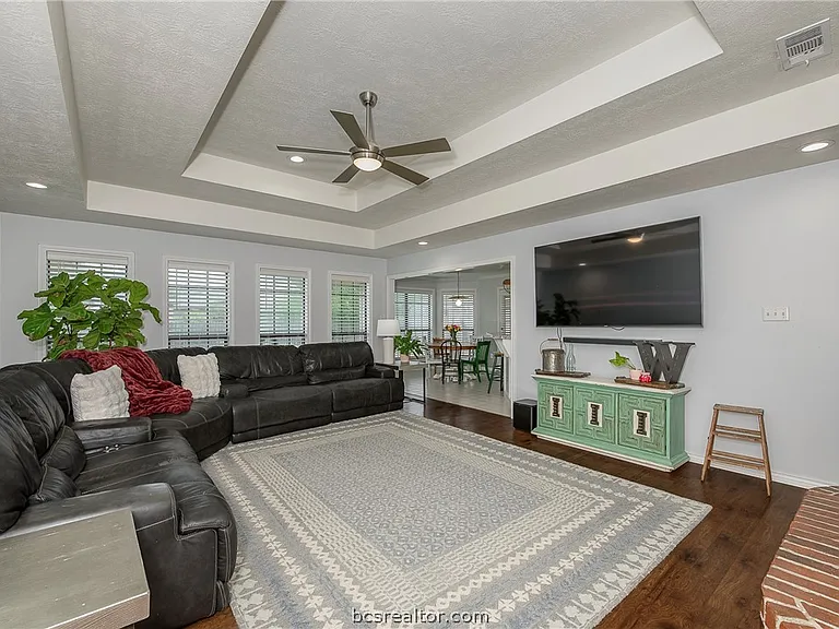 2905 Aztec Ct — Photo 8