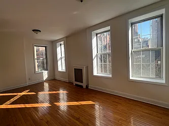 Rented by Rudd Group LTD