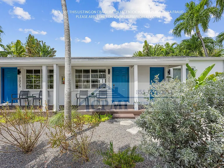 2021 Plunkett St Hollywood, FL 33020 — Photo 6