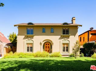 1672 Buckingham Rd, Los Angeles, CA 90019