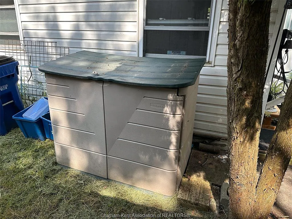 2 bed, $200,000 — Photo 4