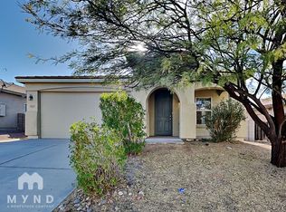 5657 W Copperhead Dr, Tucson, AZ 85742