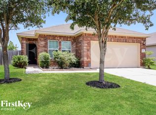 3811 Hunters Trl, Baytown, TX 77521