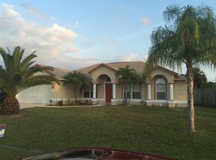 1252 SW Minyo Ave, Port Saint Lucie, FL 34953