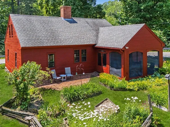 16 Perkins Road, Londonderry, NH 03053