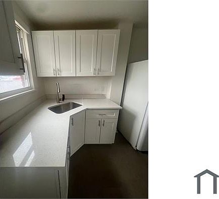 1st image of 119 New York Ave
