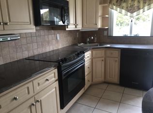 1150 Arlington Ave, Franklin Square, NY 11010