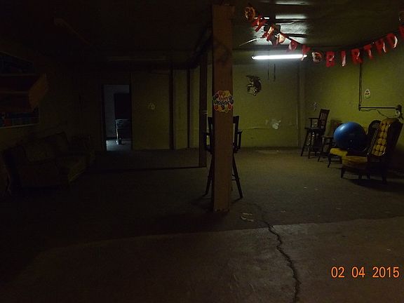 2nd image of 1208 Harbor St