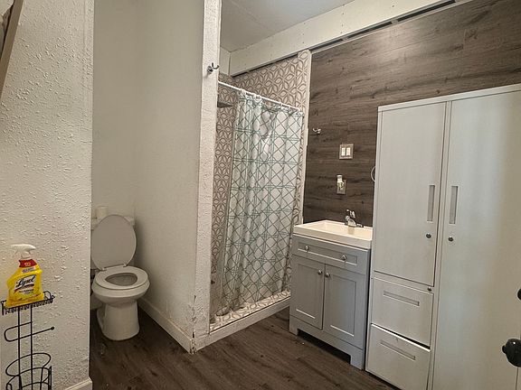 5th image of 50 Harbour Cir #49