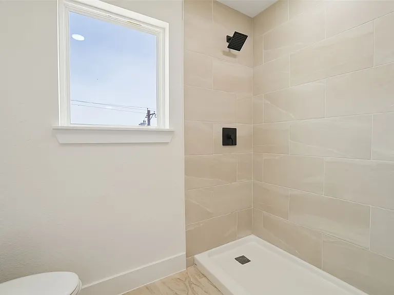 401 Bryan St #2101 — Photo 27