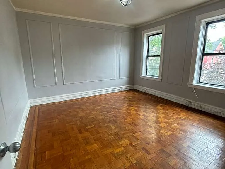 233 Weequahic Ave #6 — Photo 3