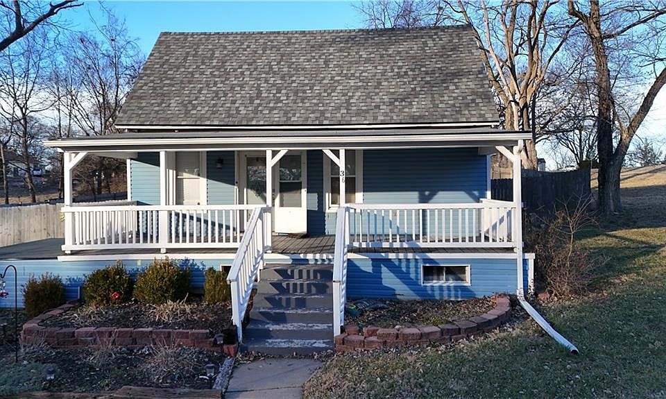1st image of 36 Logan St