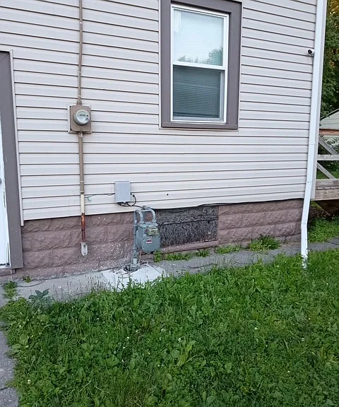 1130 Pinewood Ave — Photo 5