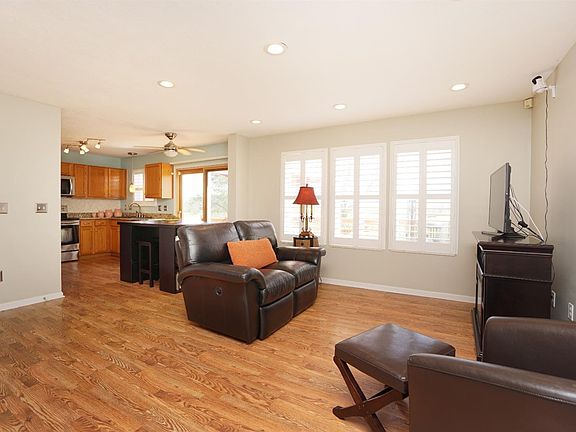 4th image of 6350 Eagle View Dr