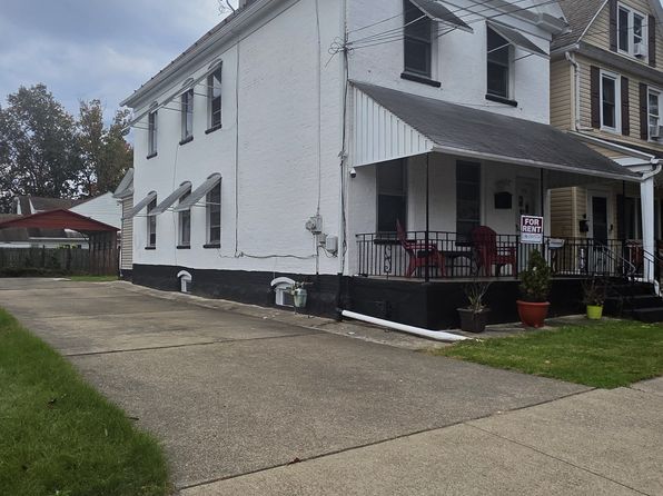 372 W Academy St