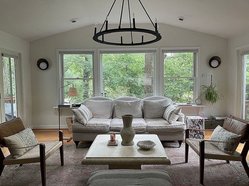 2nd image of 141 Ritchie Ave