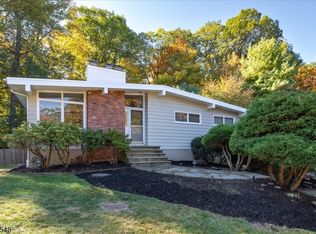 15 Kingsley Rd, Ringwood, NJ 07456