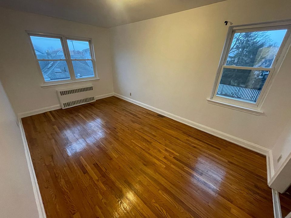 1st image of 1530 Waring Ave #2