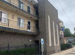 6719 Pershing Rd #3, Berwyn, IL 60402