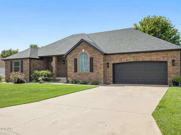 706 W Briarbrook Ln, Carl Junction, MO 64834