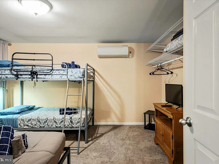 31 Middle Village Way — Photo 24