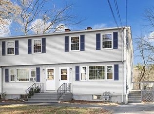 71 Bridle Rd #71, Billerica, MA 01821