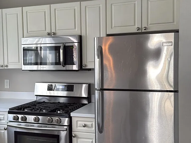 2203 Westcourt Ln #304 — Photo 11