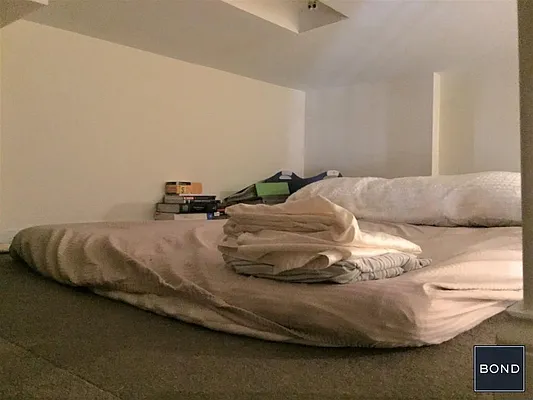 Rented by Bond New York | media 11