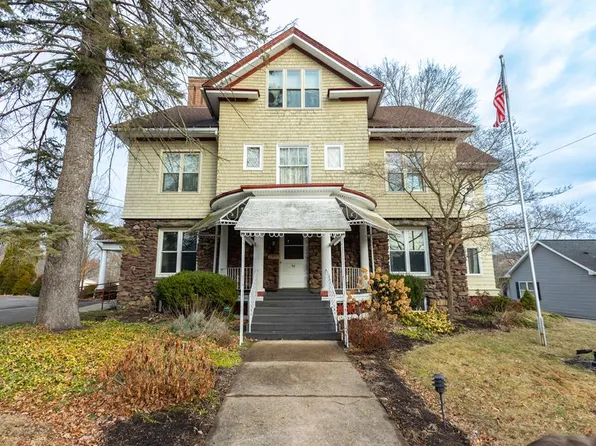 94 N Center St, Canton, PA 17724