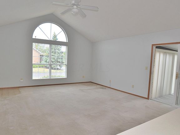 5th image of 4983 Meadow Run Dr