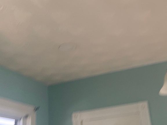 2nd image of 57 Cleveland St Floor 2