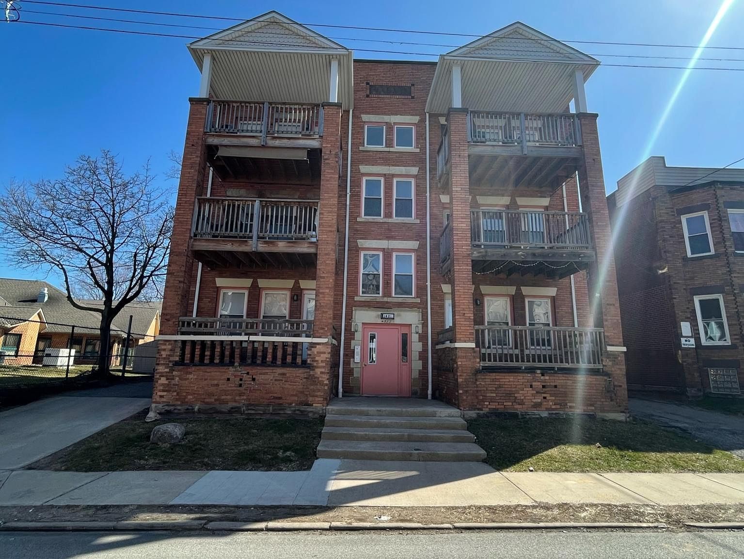 1421 W 84th St APT 4, Cleveland, OH 44102 Zillow