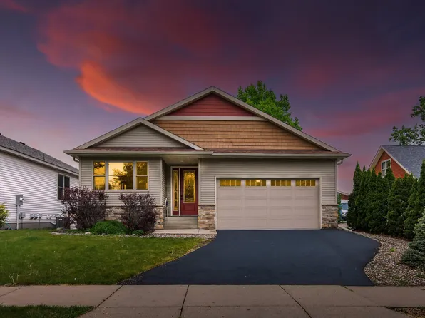 1589 Christie Pl, Saint Paul, MN 55106
