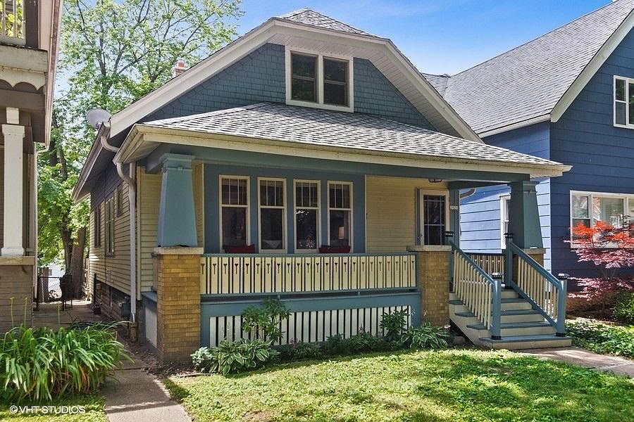 1st image of 2921 S Wentworth Ave