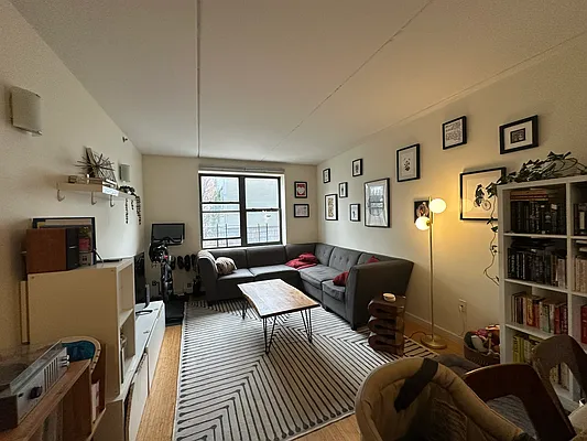 Rented by Daniel Gale Sotheby's International Realty | media 3