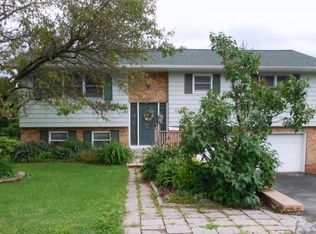 2245 Glenwood Rd, Vestal, NY 13850