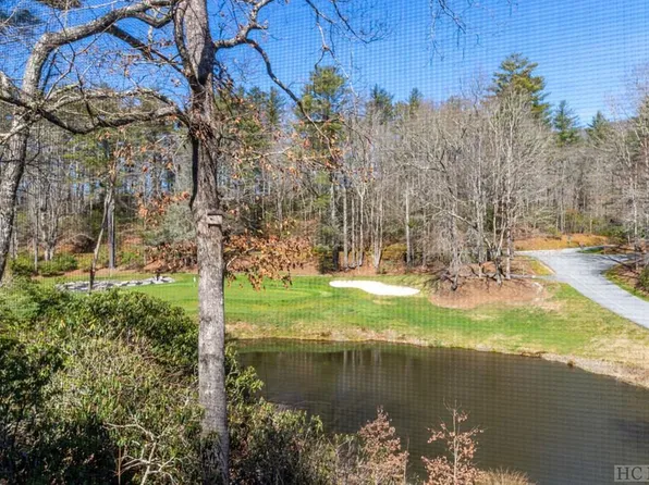 36 Fairway Villas Drive #B, Sapphire, NC 28774