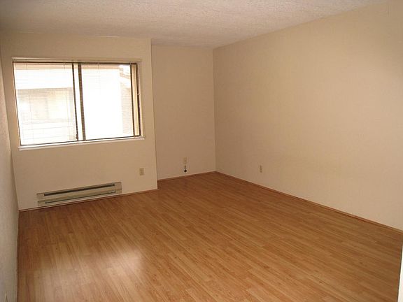 Large master bedroom