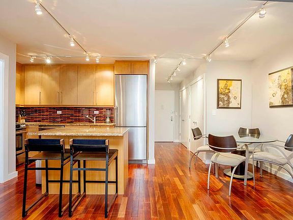2nd image of 140 W End Ave #9W