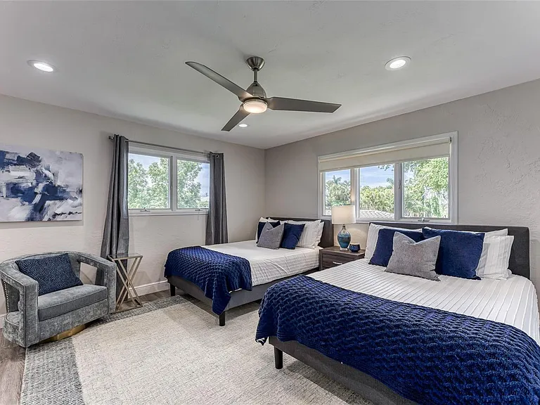 616 1st Key Dr — Photo 33
