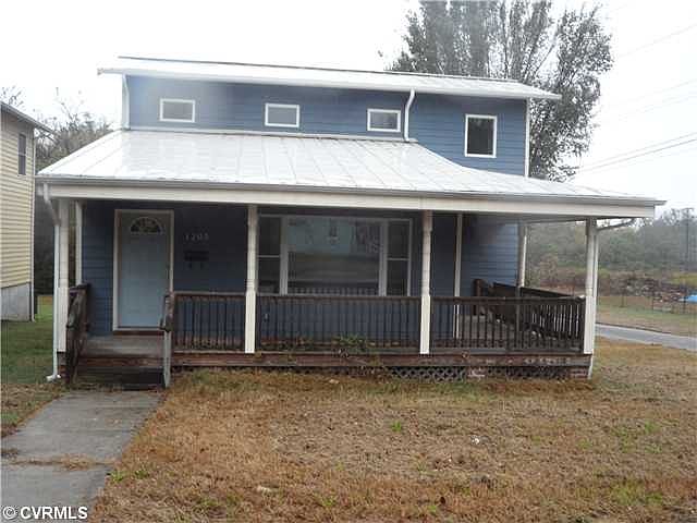 1st image of 1203 McKenzie St