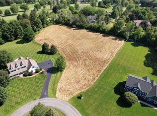 61 Friends Ln #49, Honeoye Falls, NY 14472