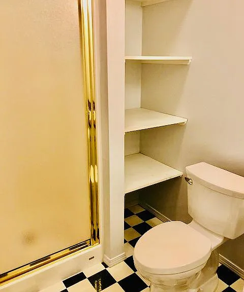 2802 W Maplewood Ave #103 — Photo 9