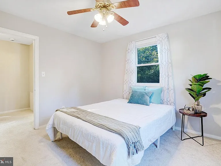 7015 Stanford Dr — Photo 12