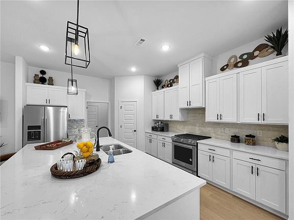 5th image of 3936 N Grey Squirrel Dr