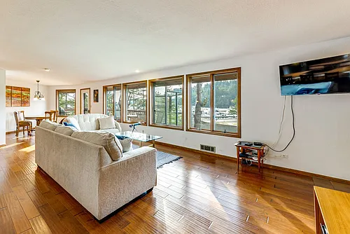 902 Paiute Pl #ID1545806P Photo 1