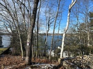 54 Lakeside Ave, Webster, MA 01570